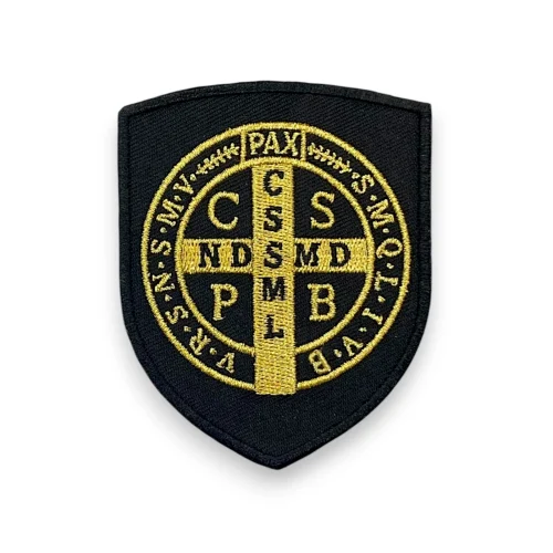 Ecusson Saint Benoist Écusson avec symbole religieux doré