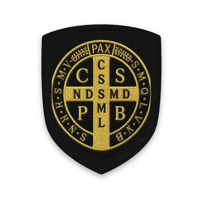 Écusson Médaille de Saint Benoît brodé – croix et inscriptions CSSML NDSMD